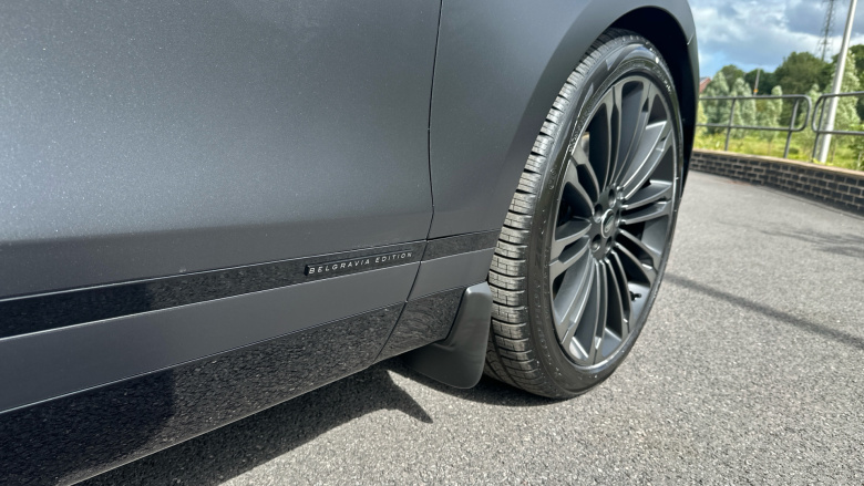 Land Rover Range Rover Velar 3.0 D300 MHEV Belgravia Edition Satin 5dr Auto Diesel Estate